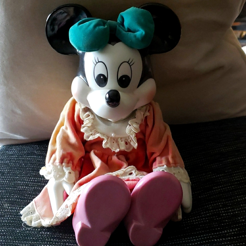 Vintage Minnie Mouse Musical Doll